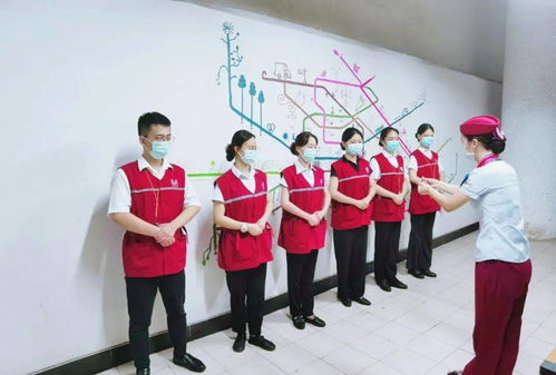 文明地鐵丨共創(chuàng)共建共分享，更優(yōu)更美更文明禮儀服務(wù)